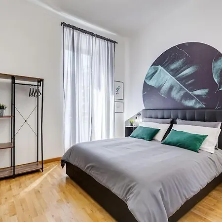 L&L Cozy 2-Bdr Apt In San Giovanni District Rome Exterior photo