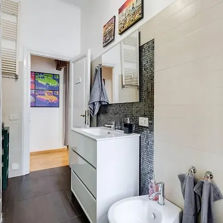 L&L Cozy 2-Bdr Apt In San Giovanni District Rome Exterior photo