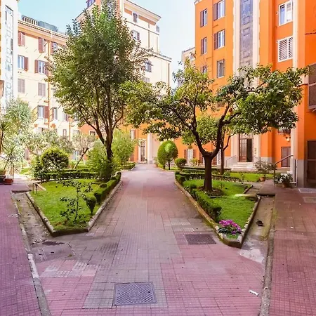 L&L Cozy 2-Bdr Apt In San Giovanni District Rome Exterior photo