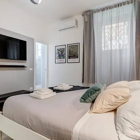 L&L Cozy 2-Bdr Apt In San Giovanni District Rome Exterior photo